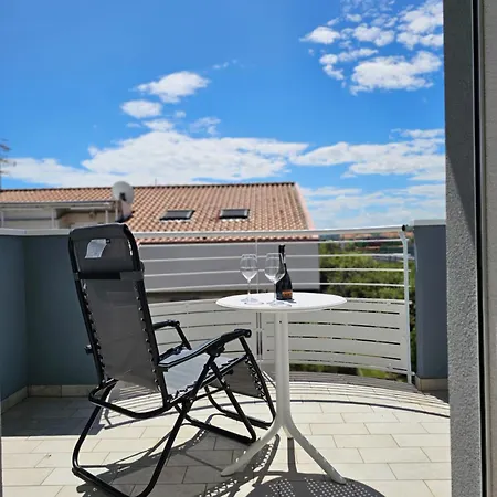 Grey House Terrazza 100m To The Appartamento *