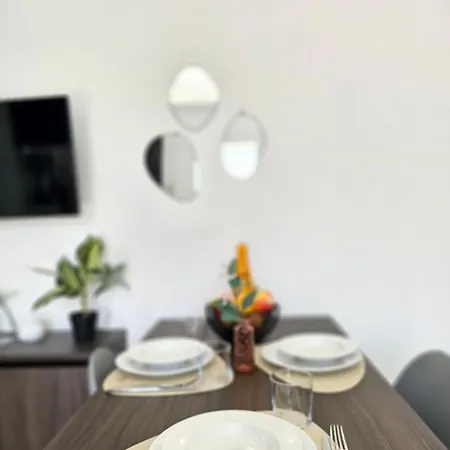 Appartamento Grey House Terrazza 100m To The